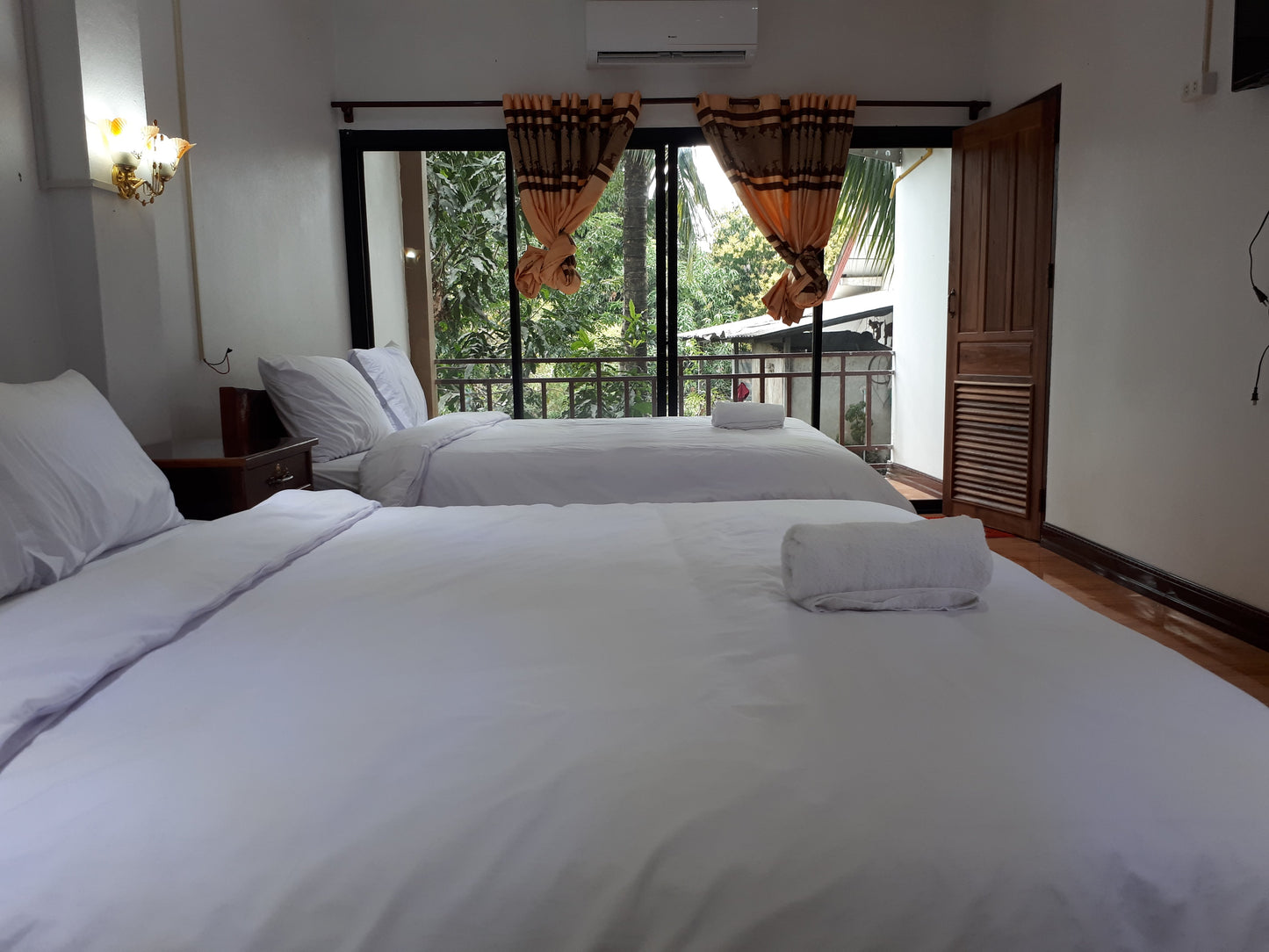 Alissona hotel Vangvieng Laos