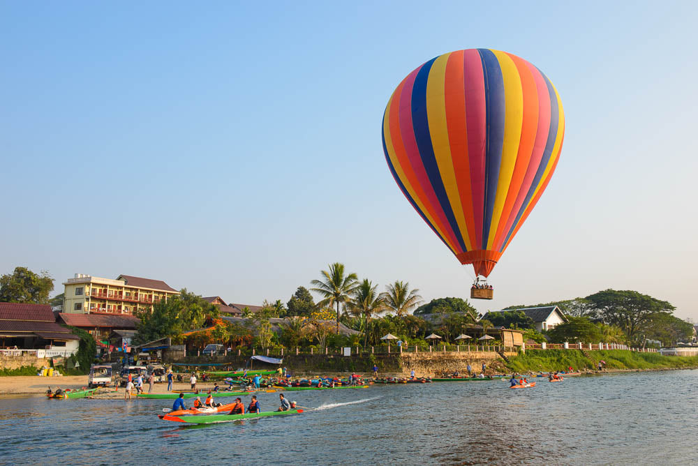 Vangvieng Boat on Song river