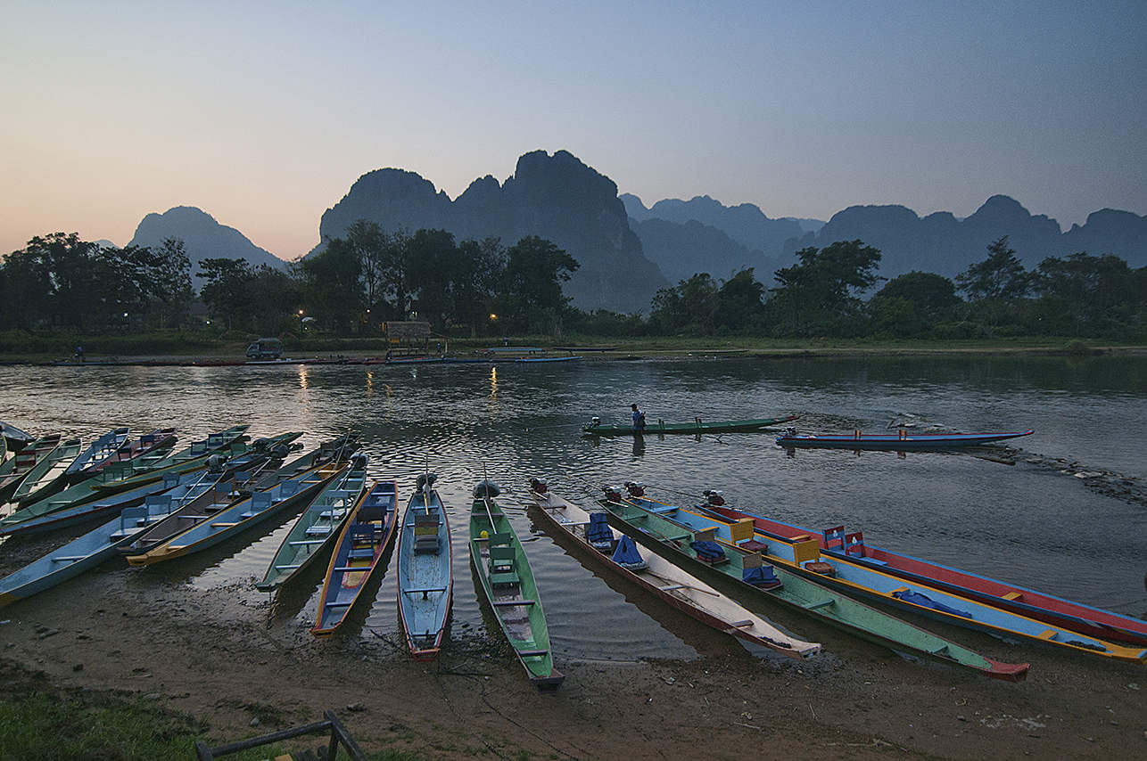 Vangvieng Boat on Song river