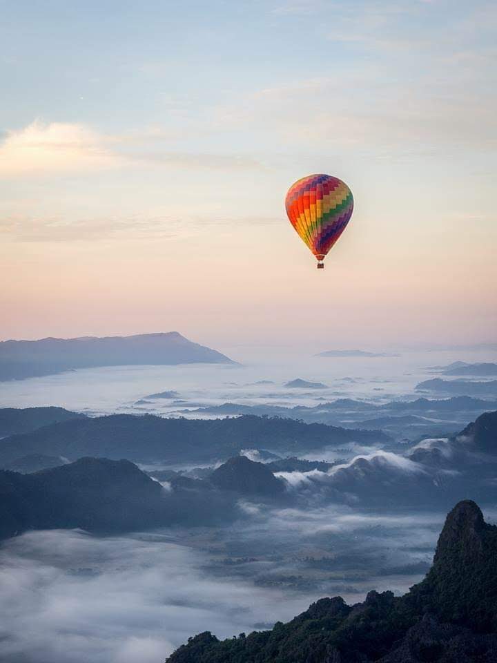 Balloon Over Mountain (Booking 5days before departure )