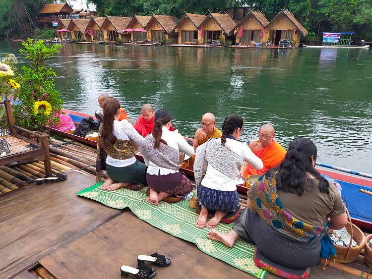 Vientiane -Muang Fuang - Vangvieng & Luangpraang (Customize tour )