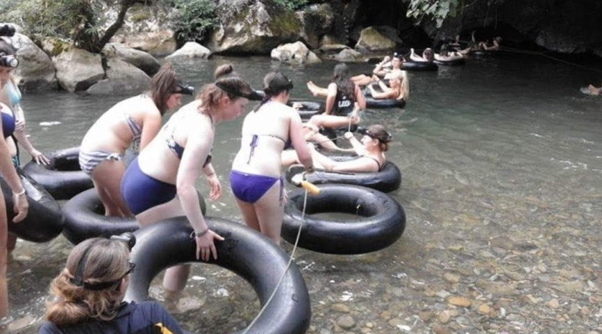 Trekking-Caving