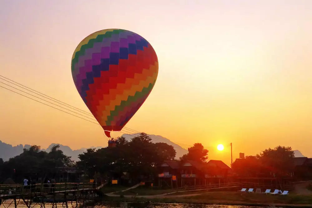 Balloon Over Mountain (Booking 5days before departure )