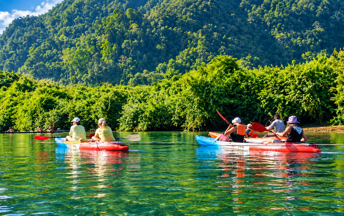 Halfday Kayaking in Vangvieng